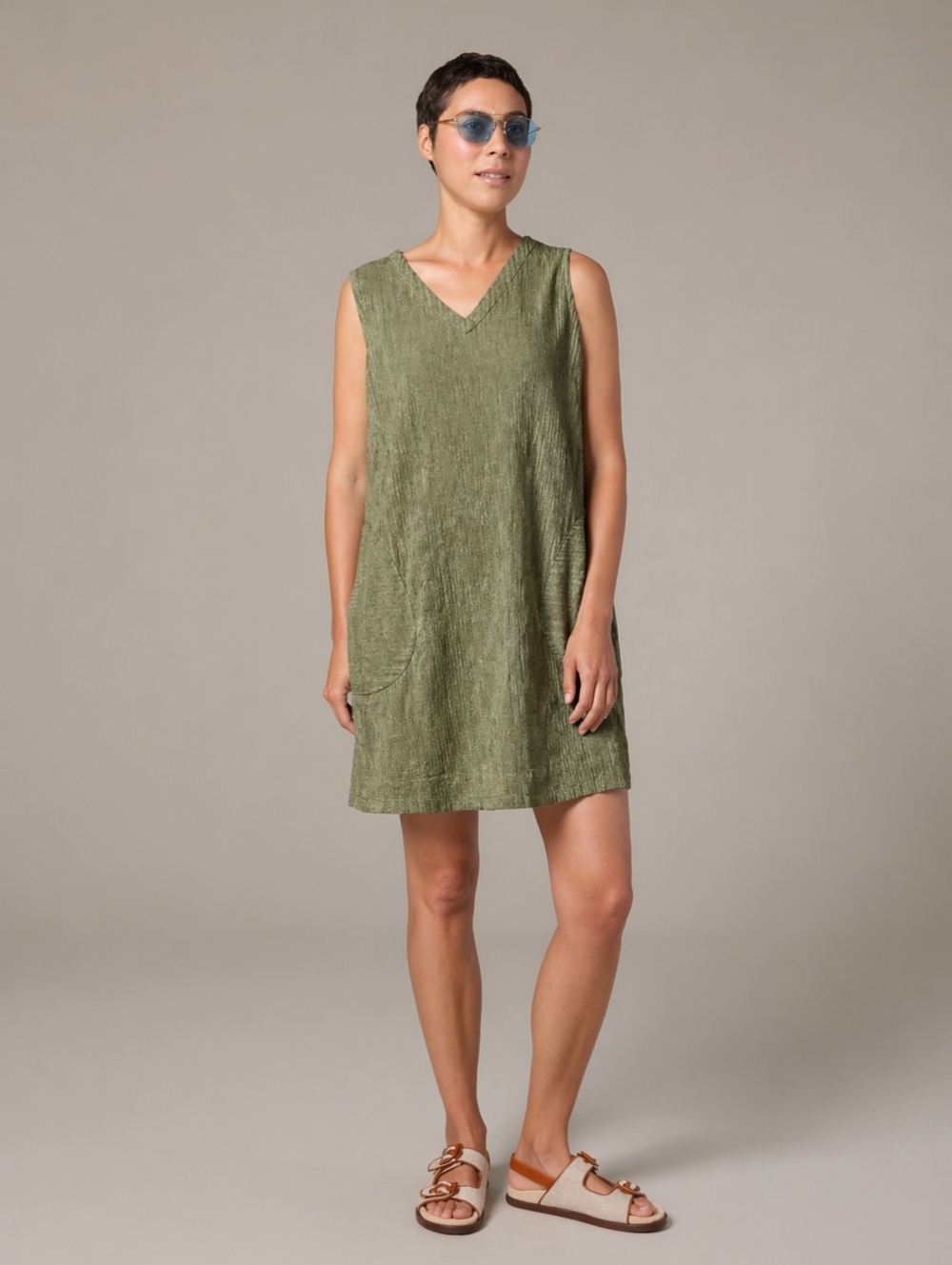 CUT LOOSE Sleeveless V-Neck LINEN BLEND Dress in Olive Green